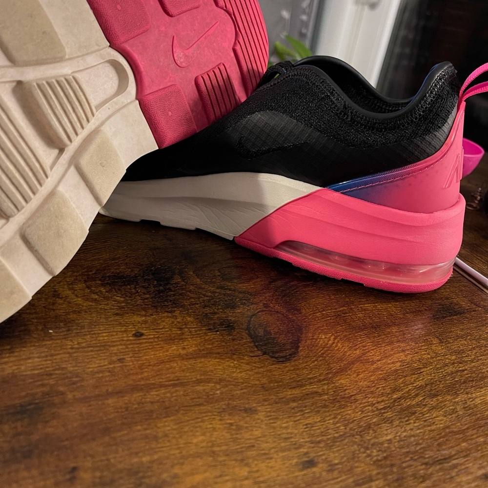 Slightly used Nike shoes. Women’s Size 9.5